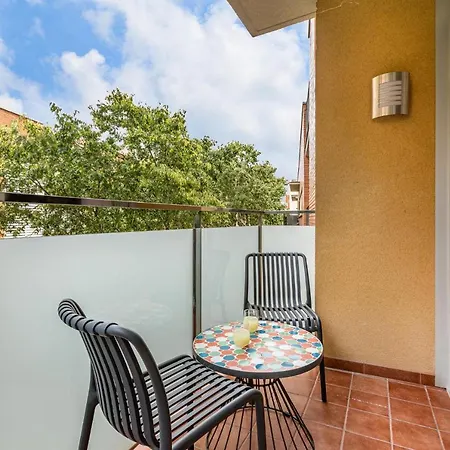 Simply Stunning - Hidden Gem, Heart Of Poble Sec Apartment